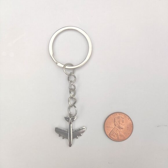 Airplane Keyring - Picture 5 of 5